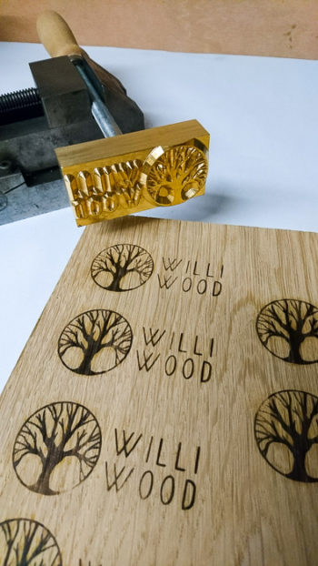 Brandstempel Willi Wood